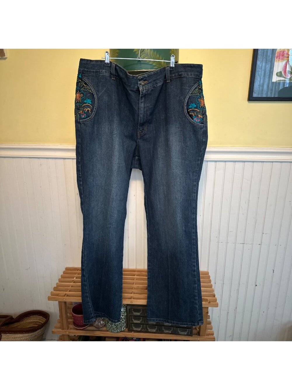 Ashley Stewart Womens Plus Size 20W Embroidered Blue Denim Bootcut Jeans 70% Cot